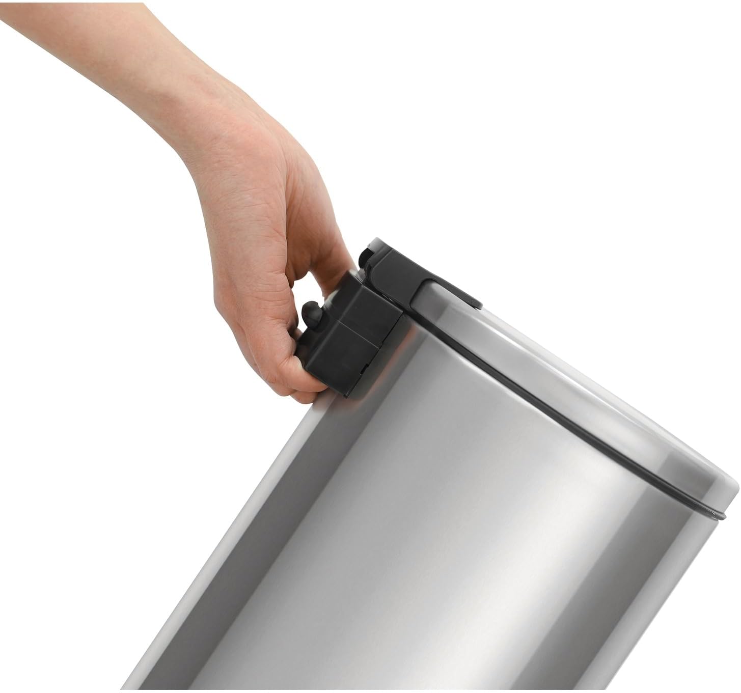 Lixeira com Pedal Tramontina Loop em Aço Inox com Acabamento Polido e Balde Interno 20 L